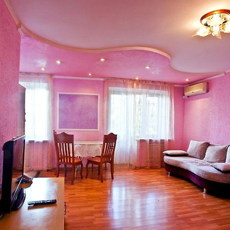 Lessor Centre Apartments อัลมาตี ห้อง รูปภาพ